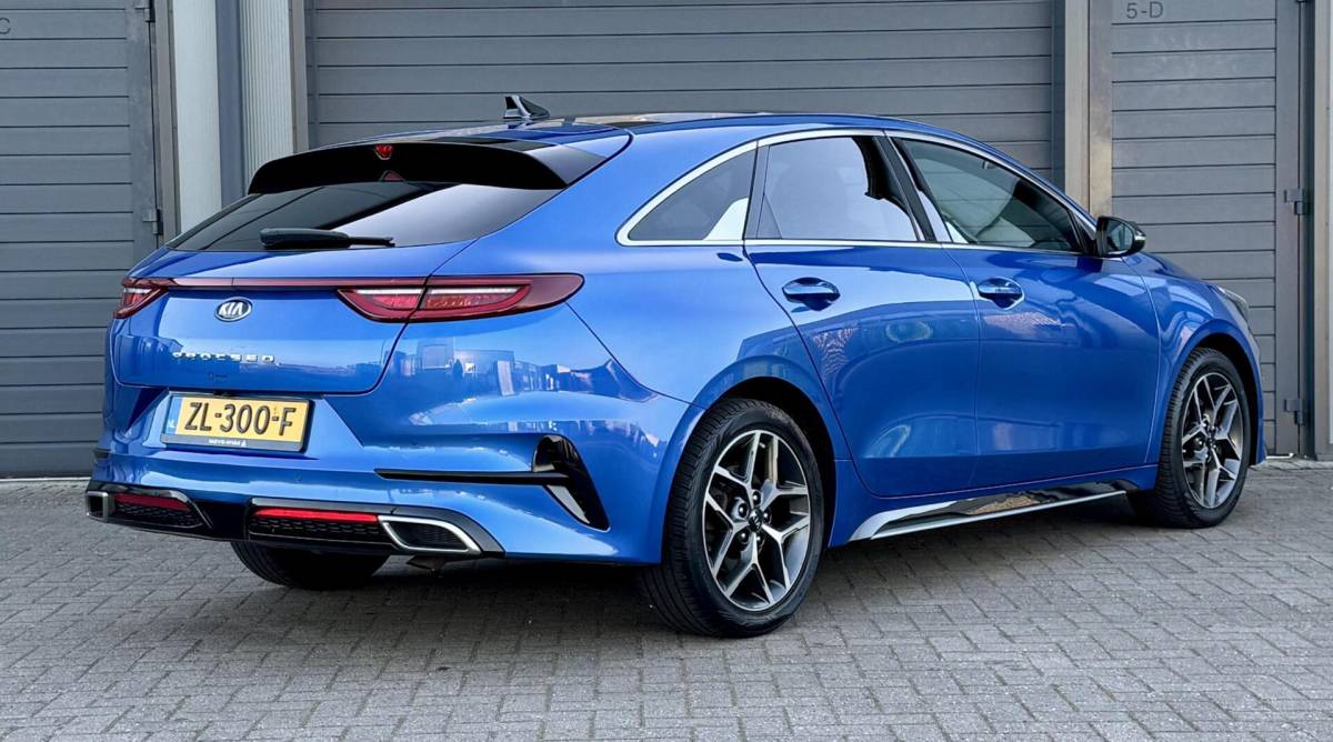 Kia ProCeed Kia ProCeed 1.0 -120pk T-GDI | GT-Line | 125.000 KM NAP | TOP STAAT | Pano | Stoel + Stuurverwarming | Camera