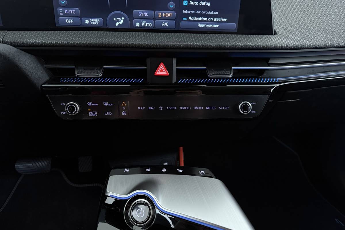 Kia EV6 Kia EV6 Plus 77.4 kWh | Trekhaak | 97% SOH | Org NL | CarPlay | Meridian Audio | Stoelventilatie/Verwarming |