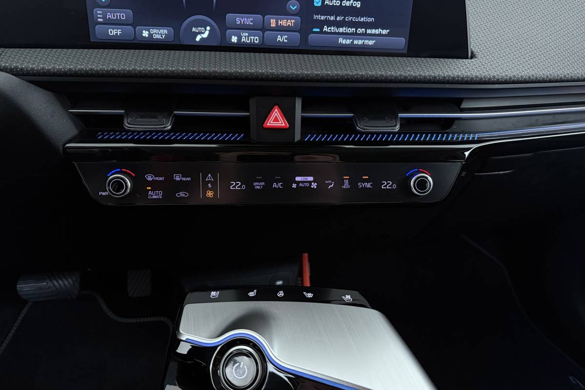 Kia EV6 Kia EV6 Plus 77.4 kWh | Trekhaak | 97% SOH | Org NL | CarPlay | Meridian Audio | Stoelventilatie/Verwarming |