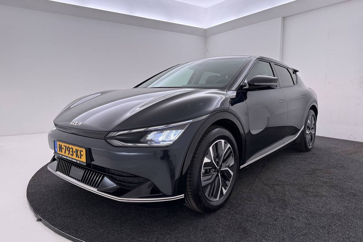 Kia EV6 Kia EV6 Plus 77.4 kWh | Trekhaak | 97% SOH | Org NL | CarPlay | Meridian Audio | Stoelventilatie/Verwarming |