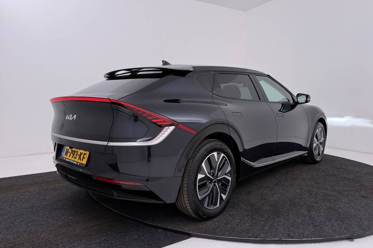 Kia EV6 Kia EV6 Plus 77.4 kWh | Trekhaak | 97% SOH | Org NL | CarPlay | Meridian Audio | Stoelventilatie/Verwarming |