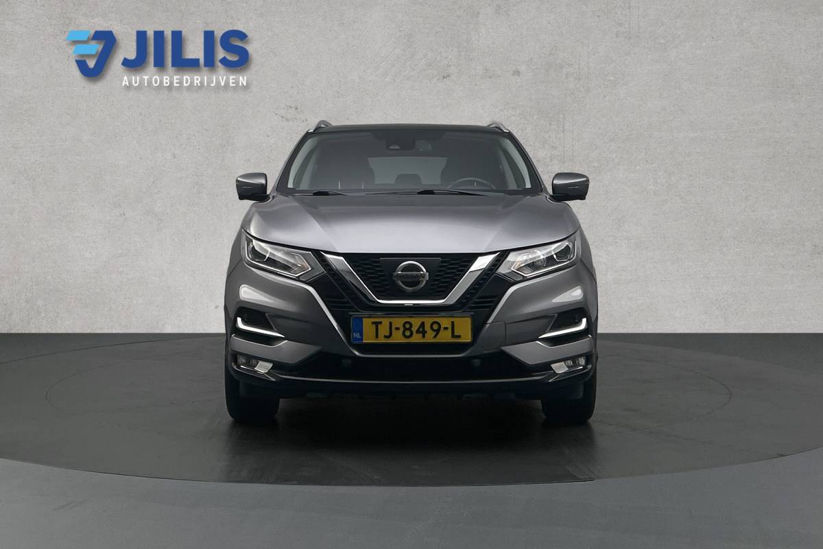 Nissan QASHQAI Nissan Qashqai 1.6 N-Connecta | Trekhaak | Rondomzicht camera | Panoramadak | Cruise control