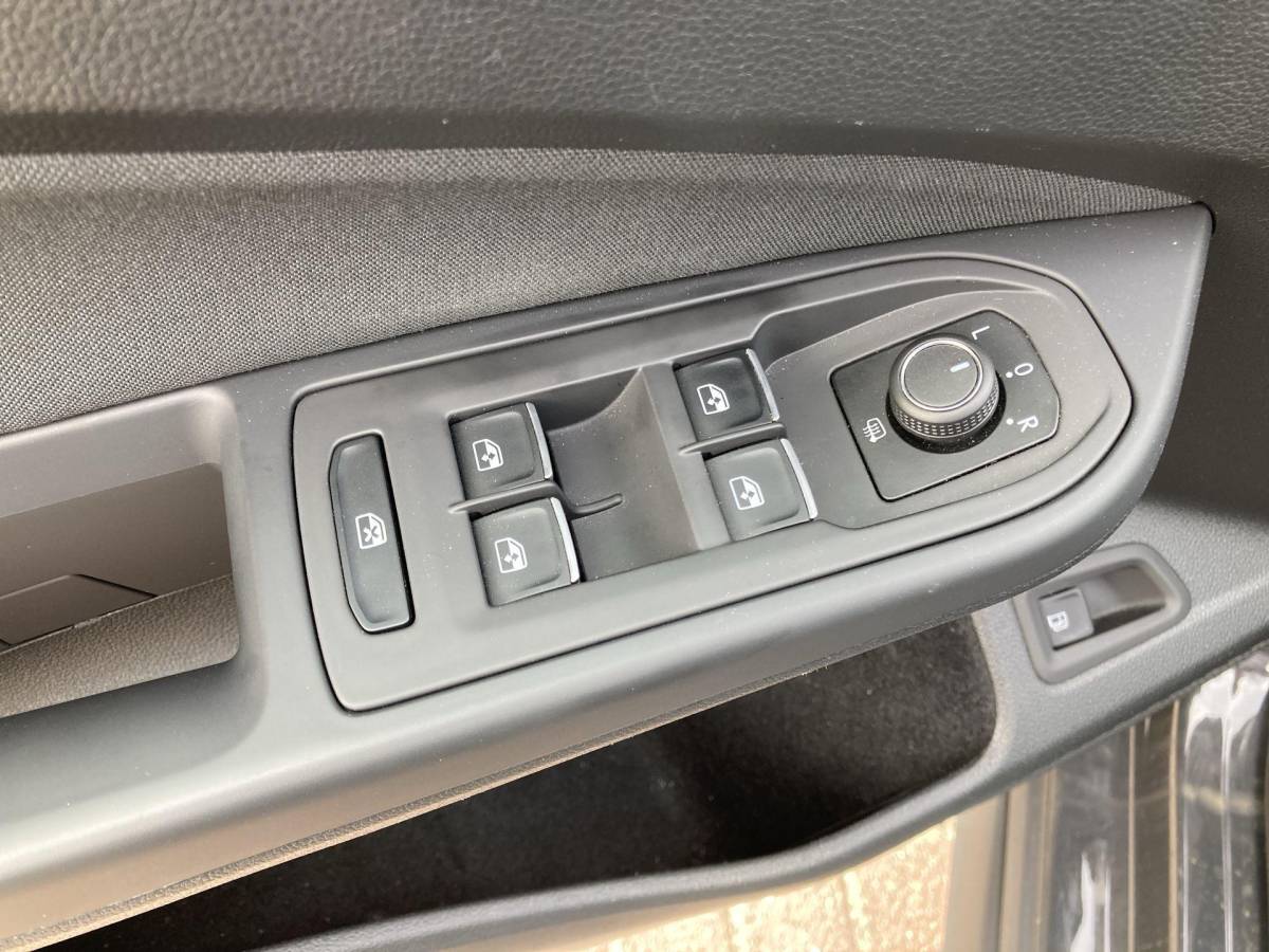 Volkswagen Golf Volkswagen Golf 1.4 eHybrid 180kW/245PK DSG GTE · Panoramadak · Apple/Android Car Play · Navigatie · Stoelverwarming ·