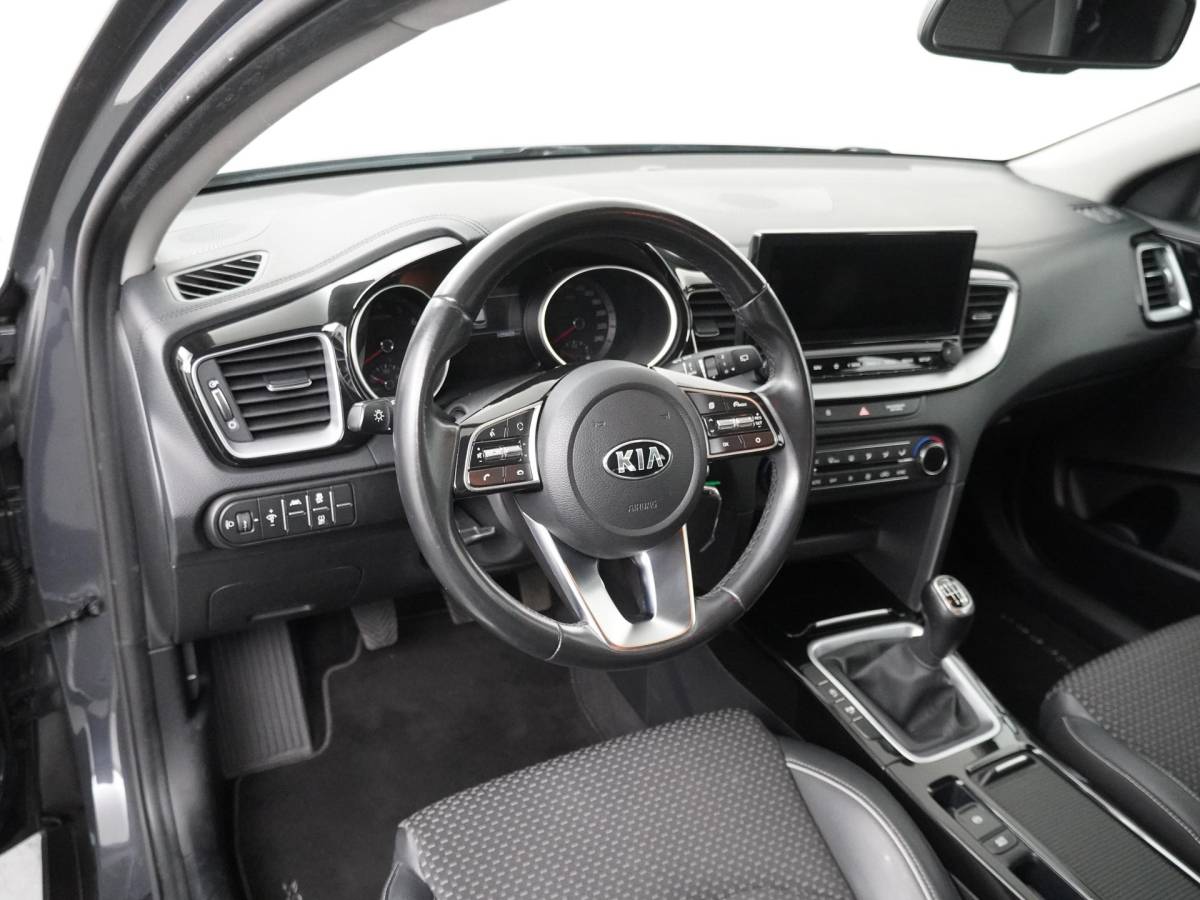 Kia XCeed Kia XCeed 1.0 T-GDi DynamicLine – Navigatie – Climate Control – 18″ Lichtmetalen velgen