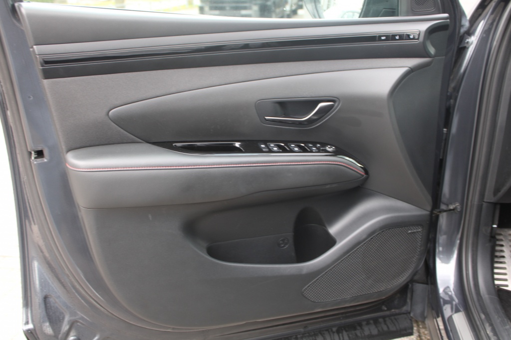 Hyundai Tucson Hyundai Tucson 1.6 T-GDI HEV N Line 230PK! “RIJKLAARPRIJS”