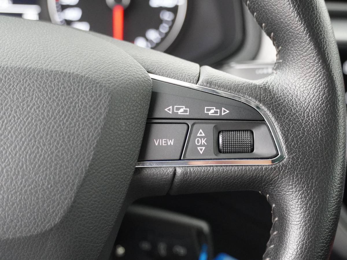 SEAT Ibiza SEAT Ibiza 1.0 TSI Style Business Intense – Navigatie – Achteruitrijcamera – Climate Control – Lichtmetalen velgen