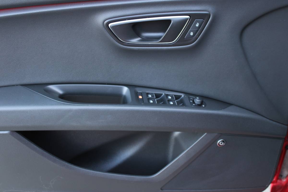 SEAT Leon SEAT Leon ST 1.0 TSI FR Ultimate Edition Full-Led Alcantara Virtual-Cockpit Beats