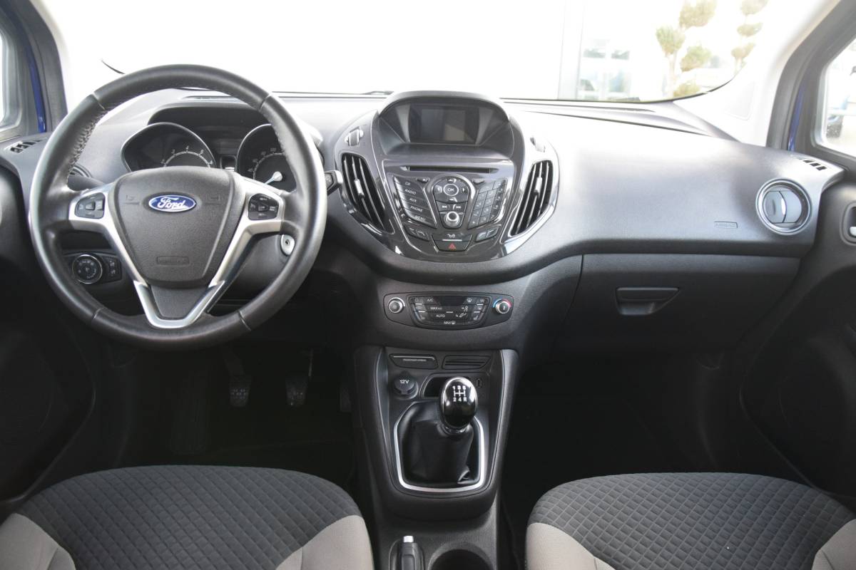 Ford Tourneo Courier Ford Tourneo Courier 1.0 Titanium 2x schuifdeur Priv/Glass Trekhaak