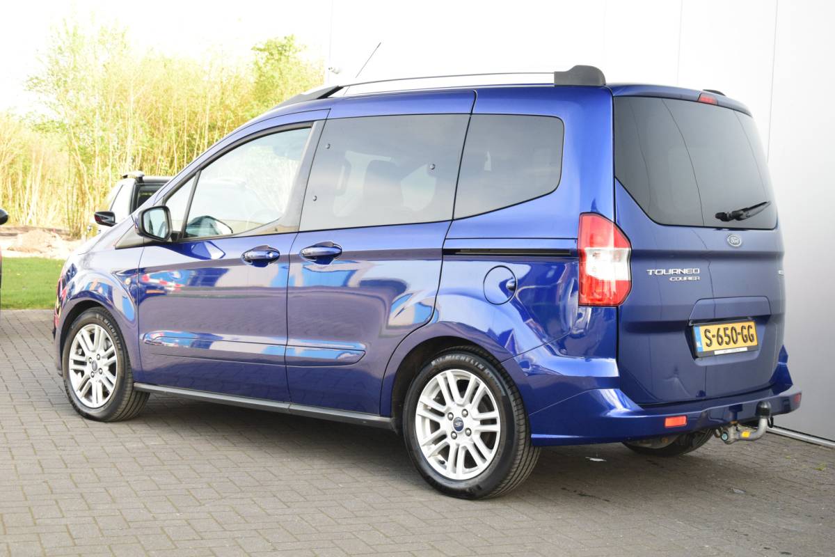 Ford Tourneo Courier Ford Tourneo Courier 1.0 Titanium 2x schuifdeur Priv/Glass Trekhaak