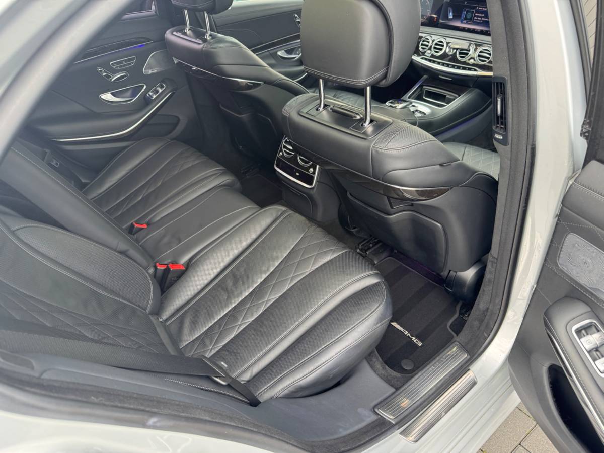 Mercedes-Benz S-Klasse Mercedes-Benz S-klasse 400d 4Matic Premium Plus NAP