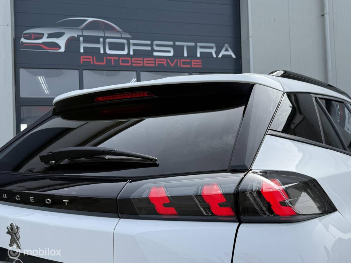 Peugeot 2008 Peugeot 2008 1.2 PureTech Allure Pack Camera Trekhk Stoelverw VOL!