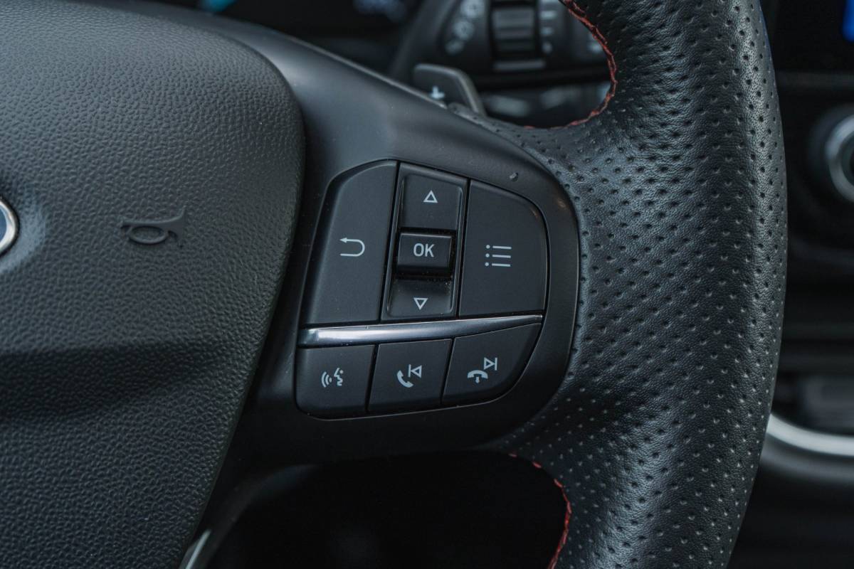 Ford Fiesta Ford Fiesta 1.0 EcoBoost ST-Line / Automaat / Full options / Trekhaak!