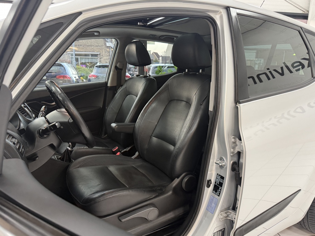 Hyundai ix20 Hyundai ix20 1.6i i-Catcher Bovag Garantie Panoramadak