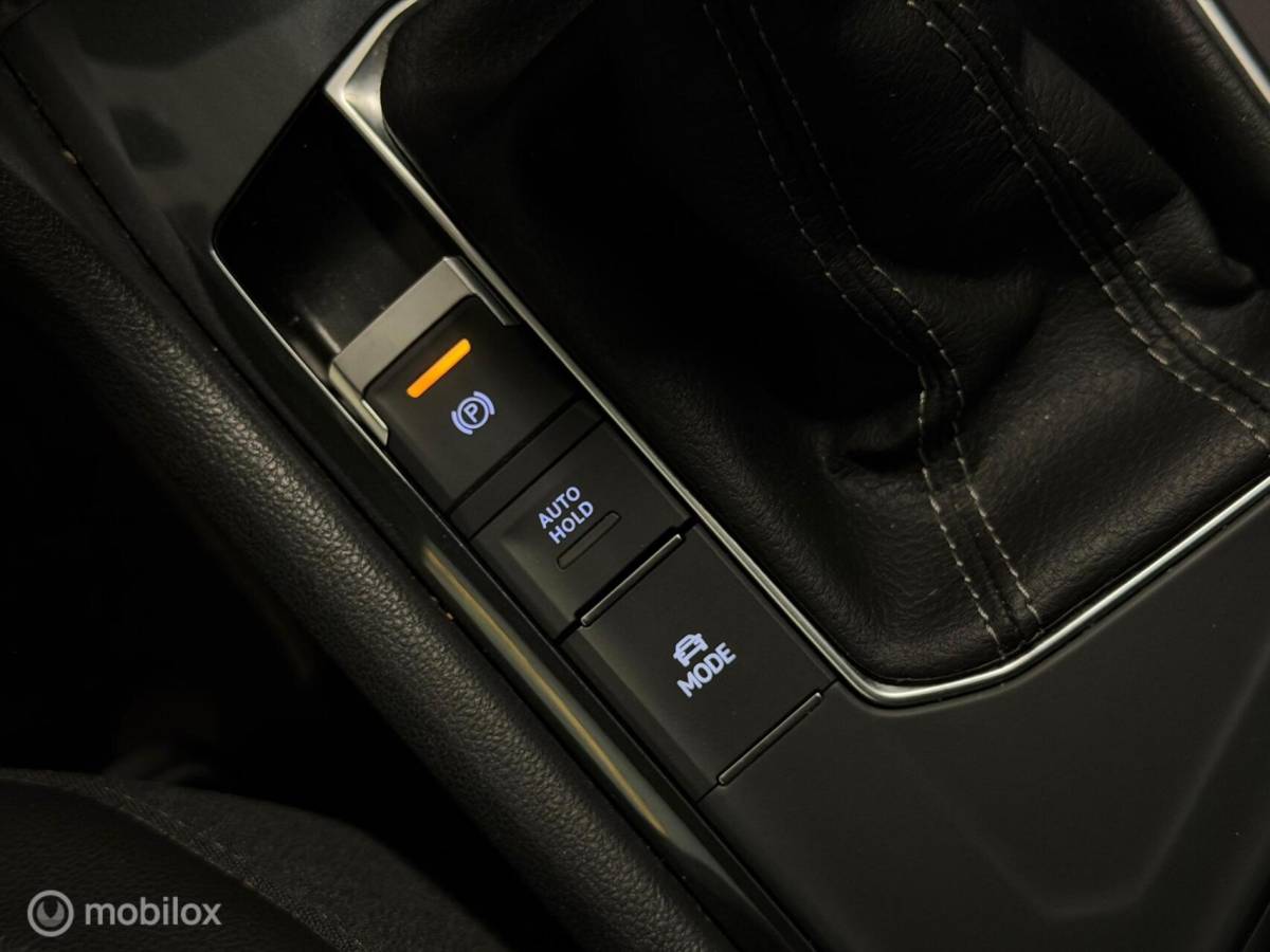 Volkswagen Tiguan Volkswagen Tiguan 1.5 TSI 3x R-Line Panorama/Black Style/HUD