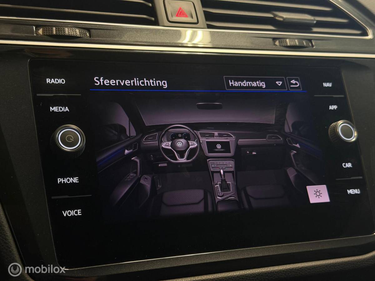 Volkswagen Tiguan Volkswagen Tiguan 1.5 TSI 3x R-Line Panorama/Black Style/HUD