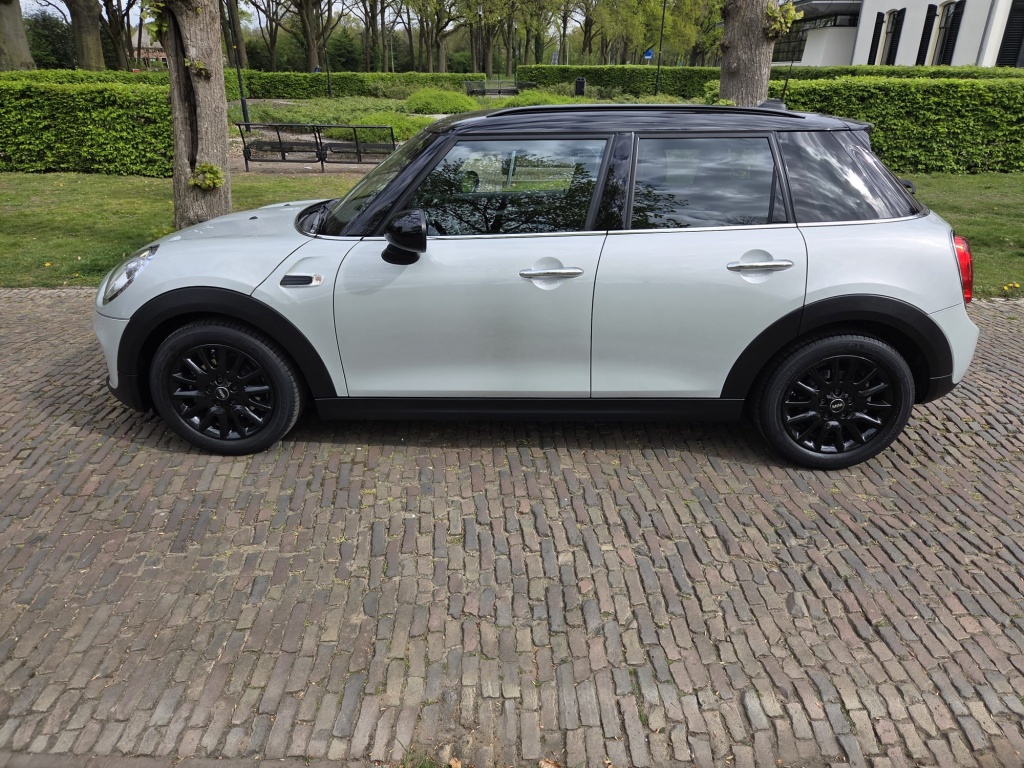 MINI Cooper Mini Mini 1.5 Cooper Chili Seriois Business