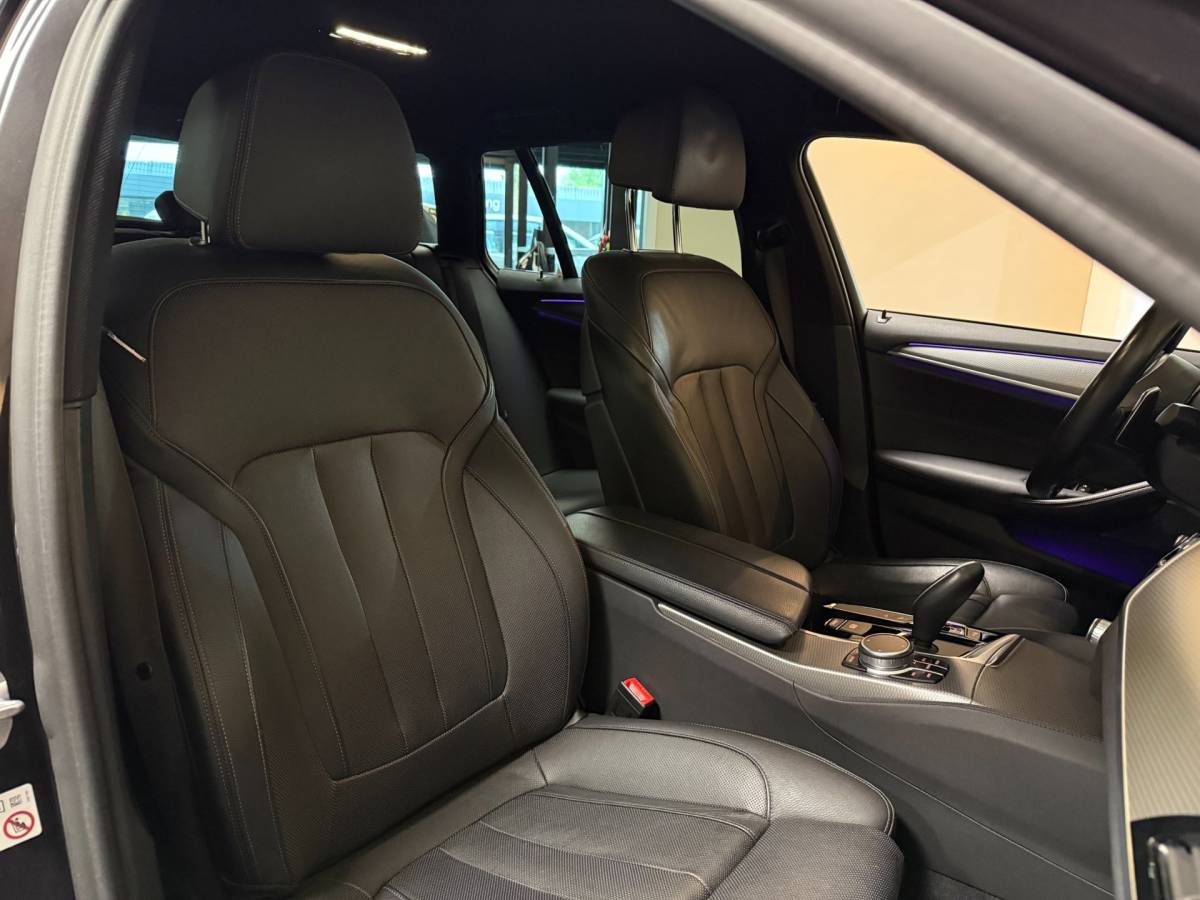 BMW 5 Serie BMW 5-serie Touring 530i High Executive *M-Pakket* 252PK! Carplay|360 Camera|Memory|Stoelventilatie|NAP