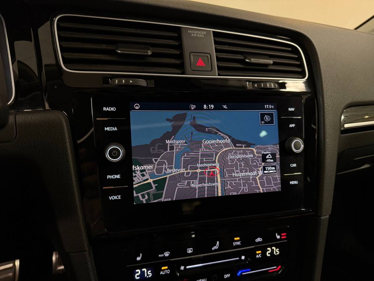 Volkswagen Golf Volkswagen Golf Variant 1.5 TSI Highline Business R *Massage* Pano|Carplay|R-Line|ACC|Camera|Stoelverw.|DAB