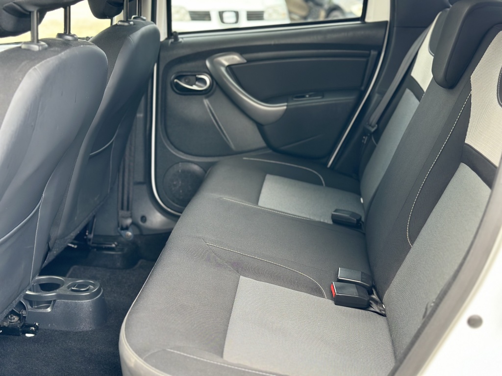 Dacia Duster Dacia Duster 1.2 TCe Blackshadow MultiMedia*Cruise Control*Trekhaak*Privacy