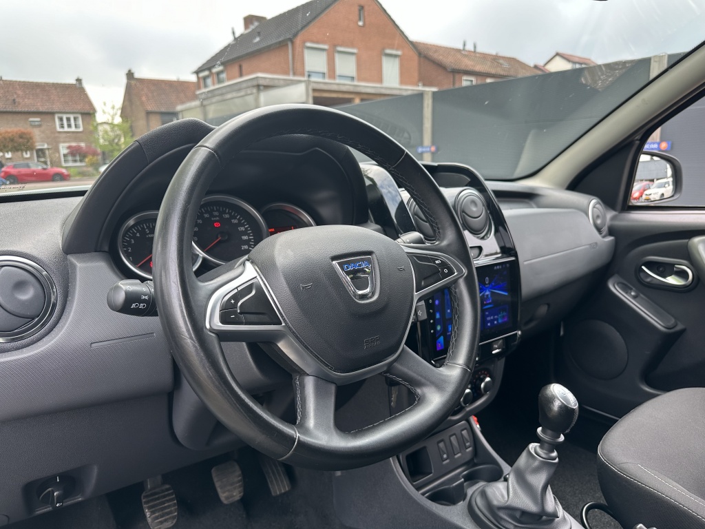 Dacia Duster Dacia Duster 1.2 TCe Blackshadow MultiMedia*Cruise Control*Trekhaak*Privacy