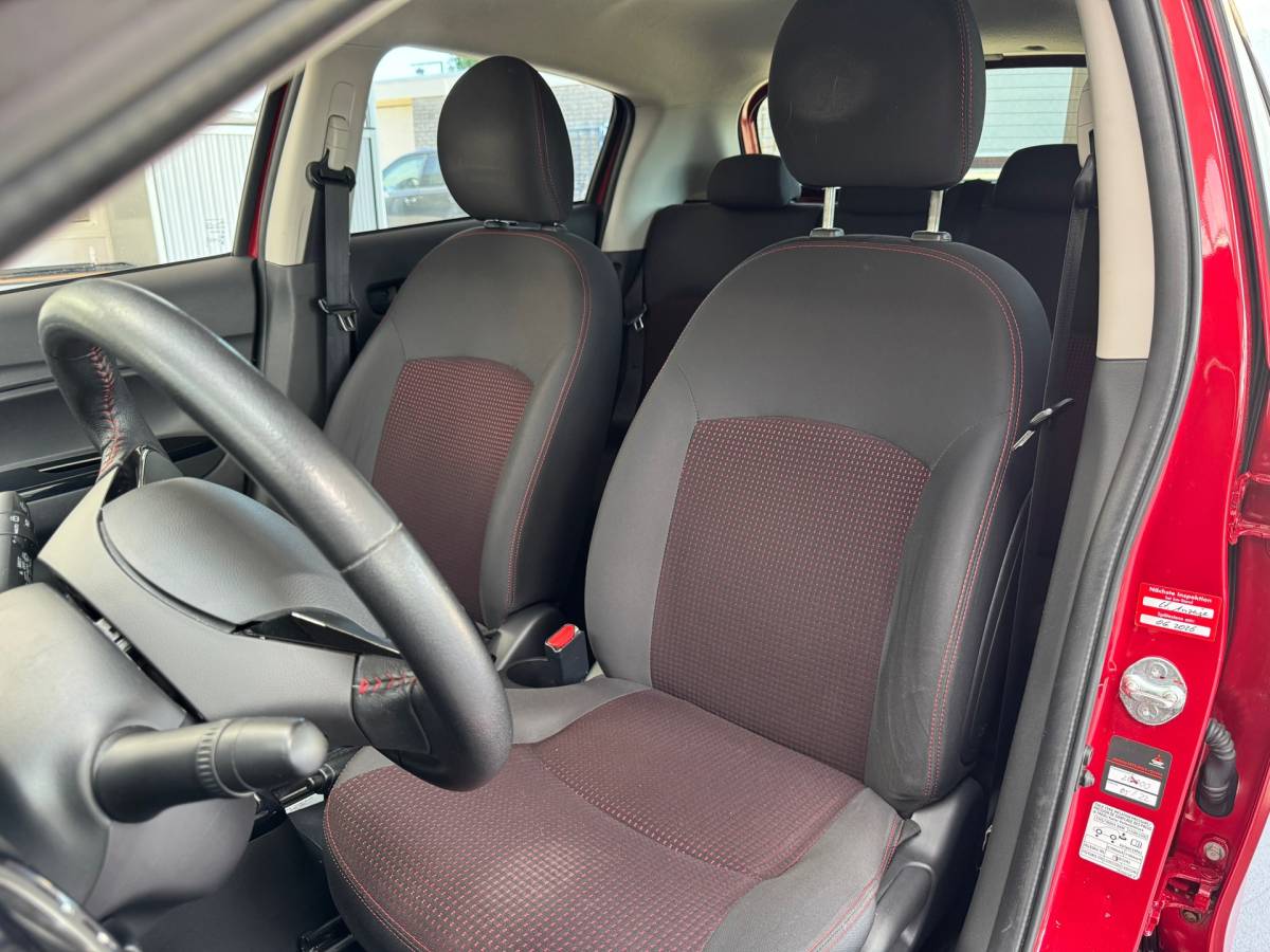 Mitsubishi Space Star Mitsubishi Space Star 1.2 Instyle |Navigatie|Carkit|Stoelverwarming|