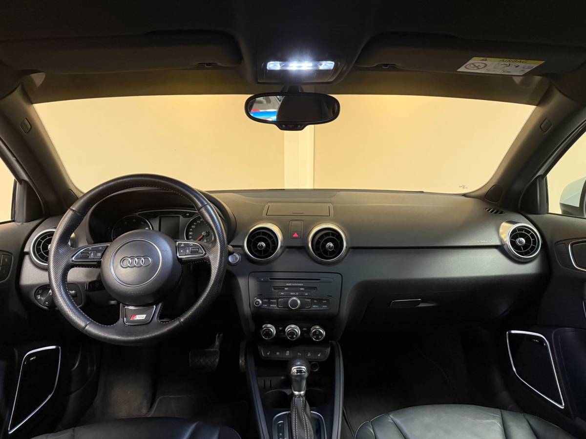 Audi A1 Sportback Audi A1 Sportback 1.4 TFSI Pro Line S *S-Tronic Automaat* Leer|S-Line|Stoelverw.|Cruise|Navi|All-seasons