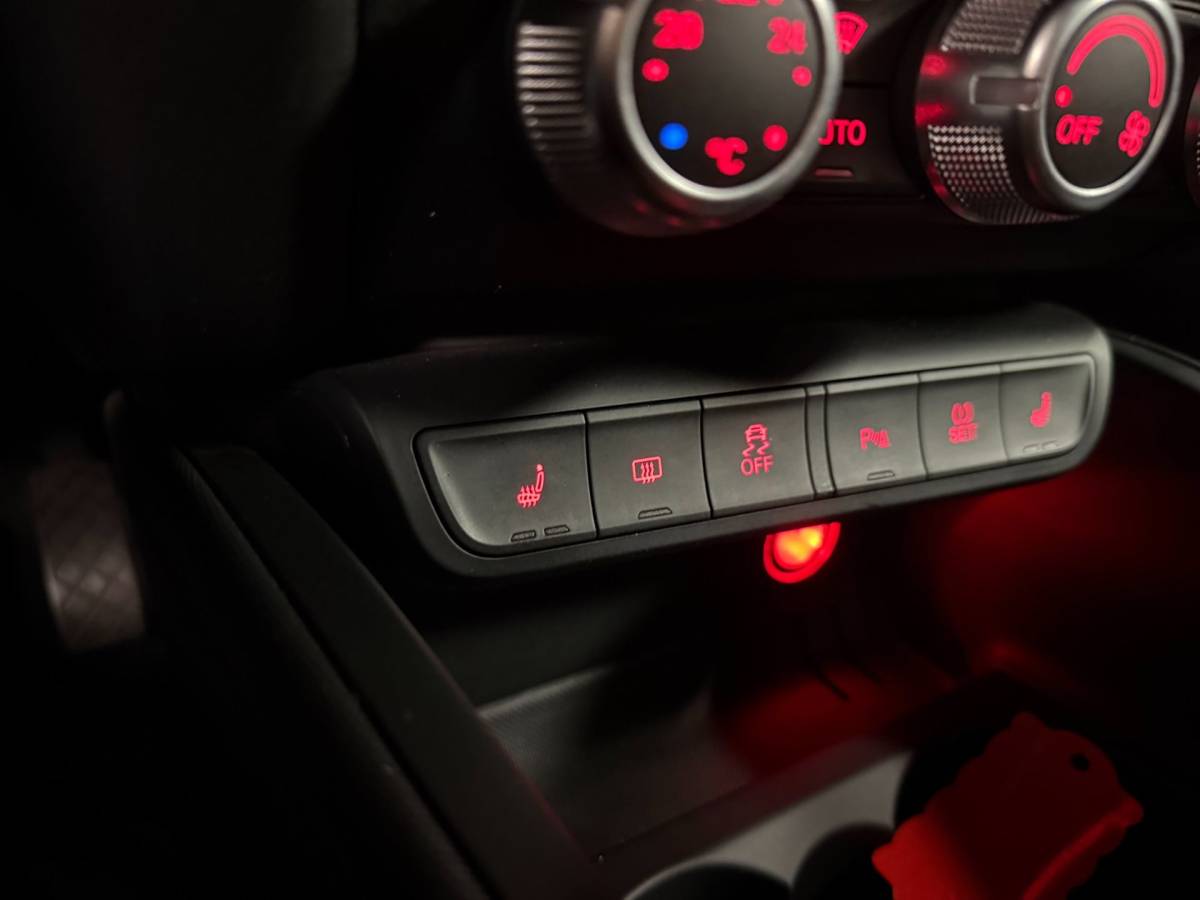 Audi A1 Sportback Audi A1 Sportback 1.4 TFSI Pro Line S *S-Tronic Automaat* Leer|S-Line|Stoelverw.|Cruise|Navi|All-seasons