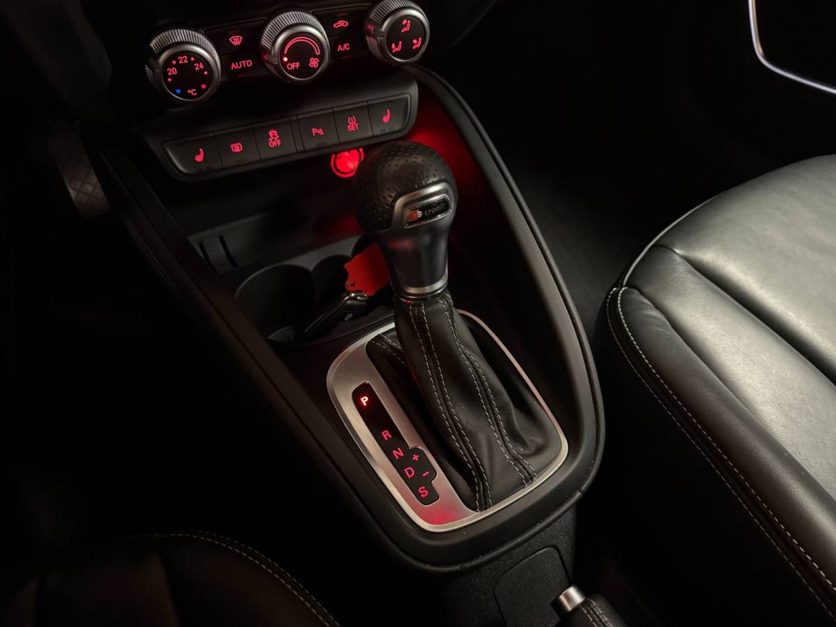 Audi A1 Sportback Audi A1 Sportback 1.4 TFSI Pro Line S *S-Tronic Automaat* Leer|S-Line|Stoelverw.|Cruise|Navi|All-seasons