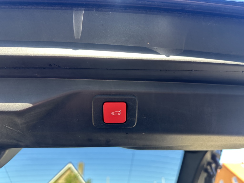 Peugeot 3008 Peugeot 3008 1.2 Hybrid 145 GT