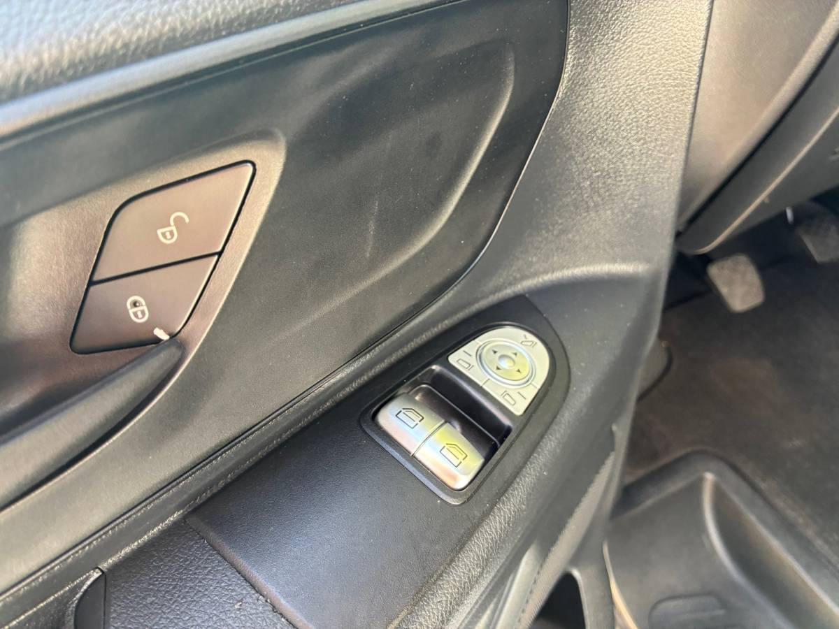 Mercedes-Benz Vito Mercedes-Benz Vito 111 CDI Functional Extra Lang | Rolstoelbus + Camera Nu € 12.975,-!!!