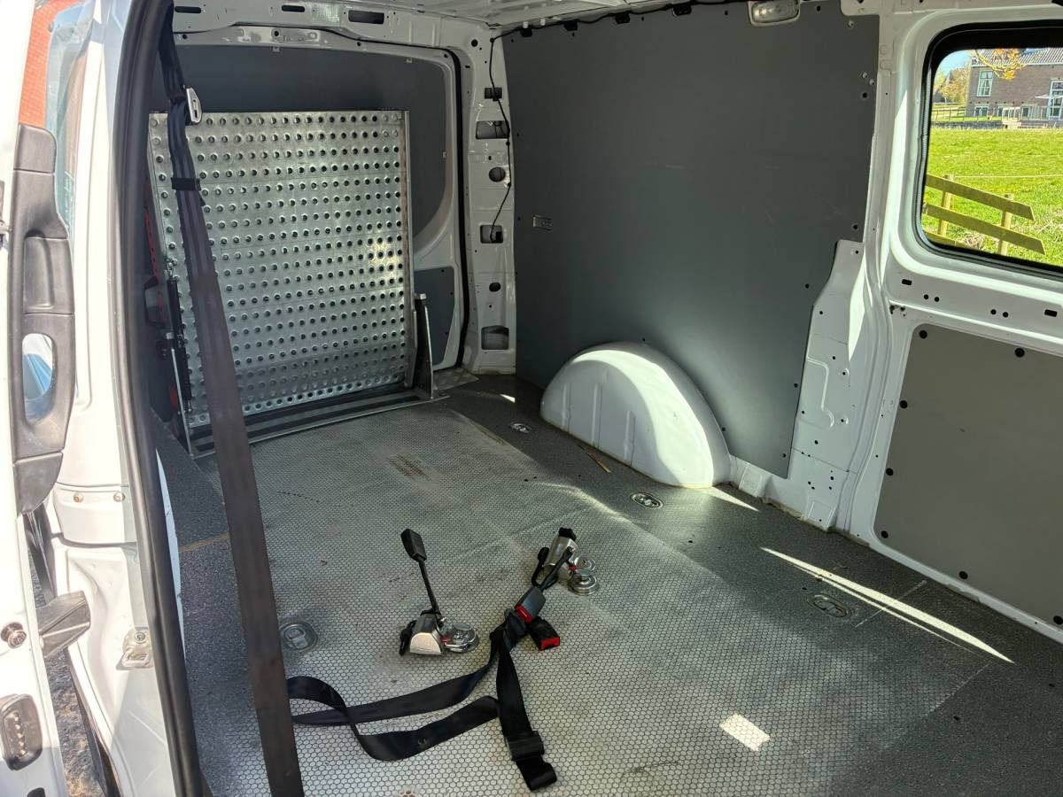 Mercedes-Benz Vito Mercedes-Benz Vito 111 CDI Functional Extra Lang | Rolstoelbus + Camera Nu € 12.975,-!!!