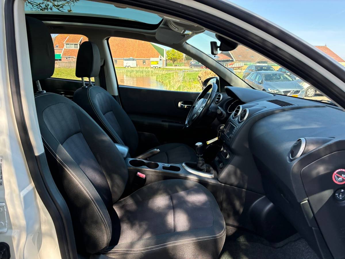 Nissan QASHQAI Nissan Qashqai 2.0 Connect Edition | Pano + 360 Camera + Cruise Nu € 7.975,-!!!