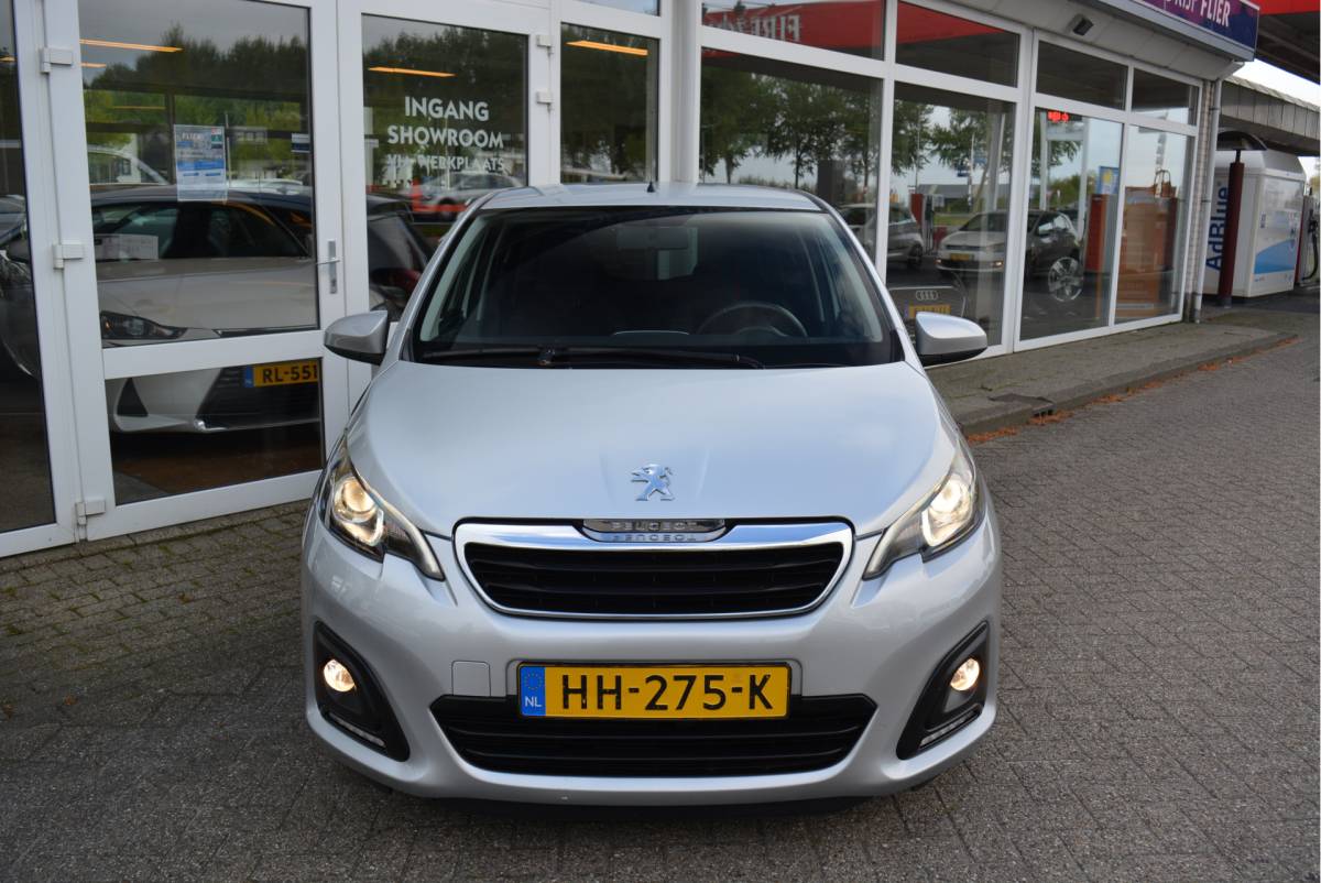 Peugeot 108 Peugeot 108 1.0 70PK e-VTi Active Pack Premium | Orig. NL | NAP | Chrome | Airco |
