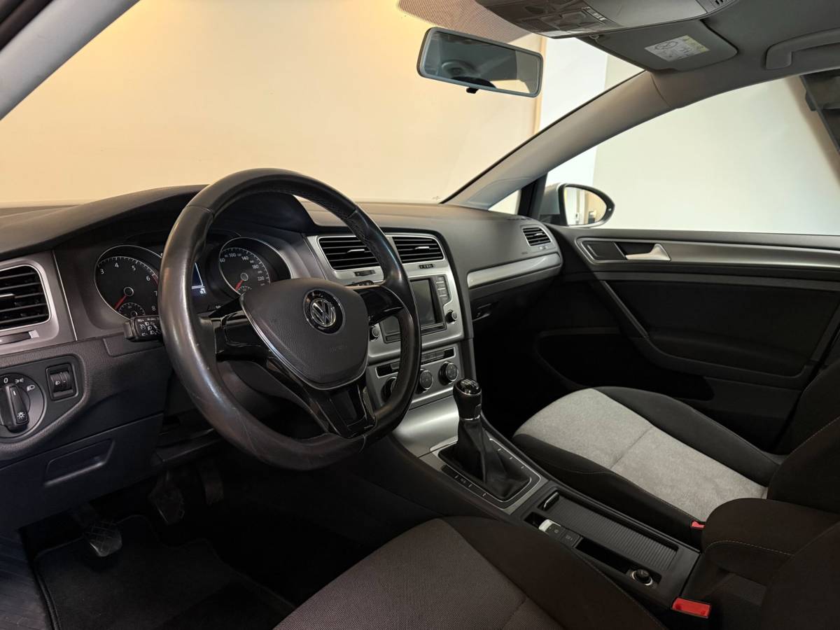 Volkswagen Golf Volkswagen Golf Variant 1.0 TSI Trendline *Top onderhouden* All-seasons|Cruise|Navi|DAB|NAP