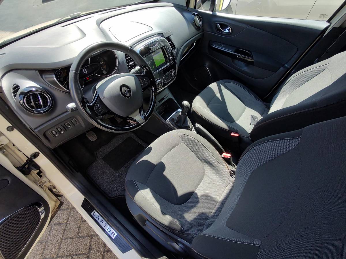 Renault Captur Renault Captur 0.9 TCe Dynamique Navigatie Cruise-Control Bluetooth All-Season Nieuwe Distributieketting