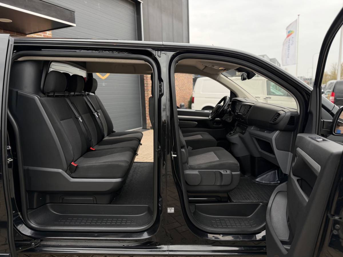 Peugeot Expert Peugeot Expert 231L 2.0 BlueHDI 177PK Automaat 180 LANG DC Premium Pack Dubbele Cabine Dubbele Airco keyless entry Navi Cruise
