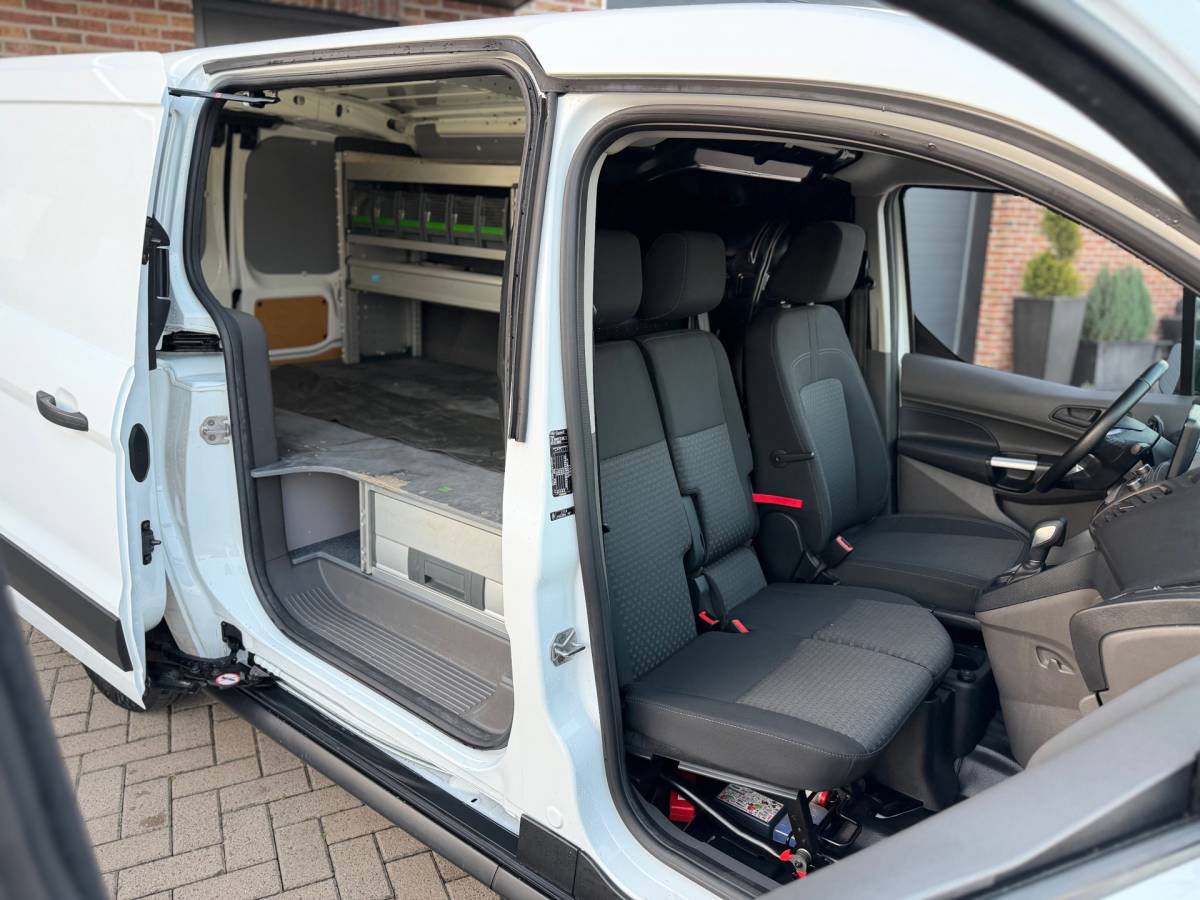 Ford Transit Connect Ford Transit Connect 1.5 EcoBlue 120PK L2 Limited 3prsn Automaat Navi Airco Cruise Elk.Ramen zeer nette!!!