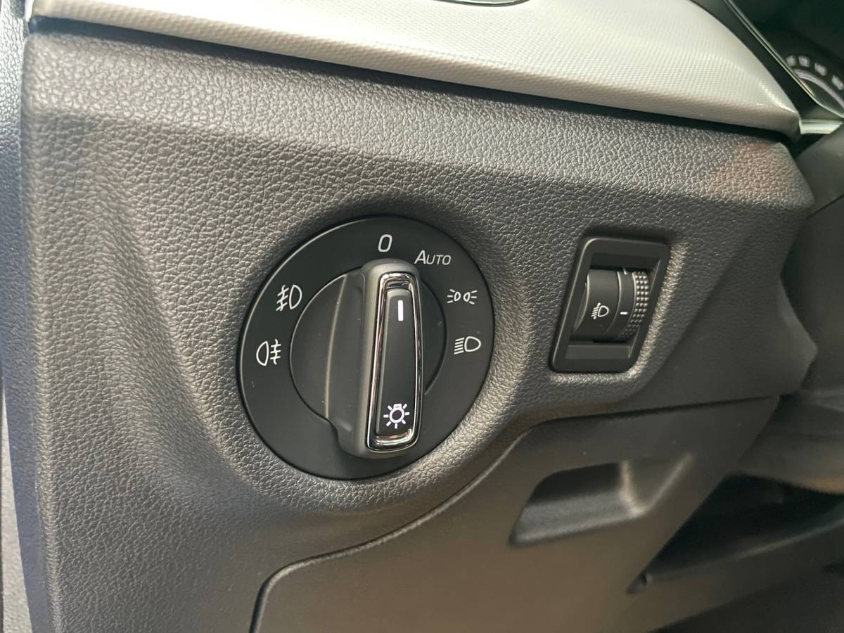 Škoda Scala Skoda Scala 1.0 TSI Ambition|Panoramadak|Carplay|Trekhaak|Clima