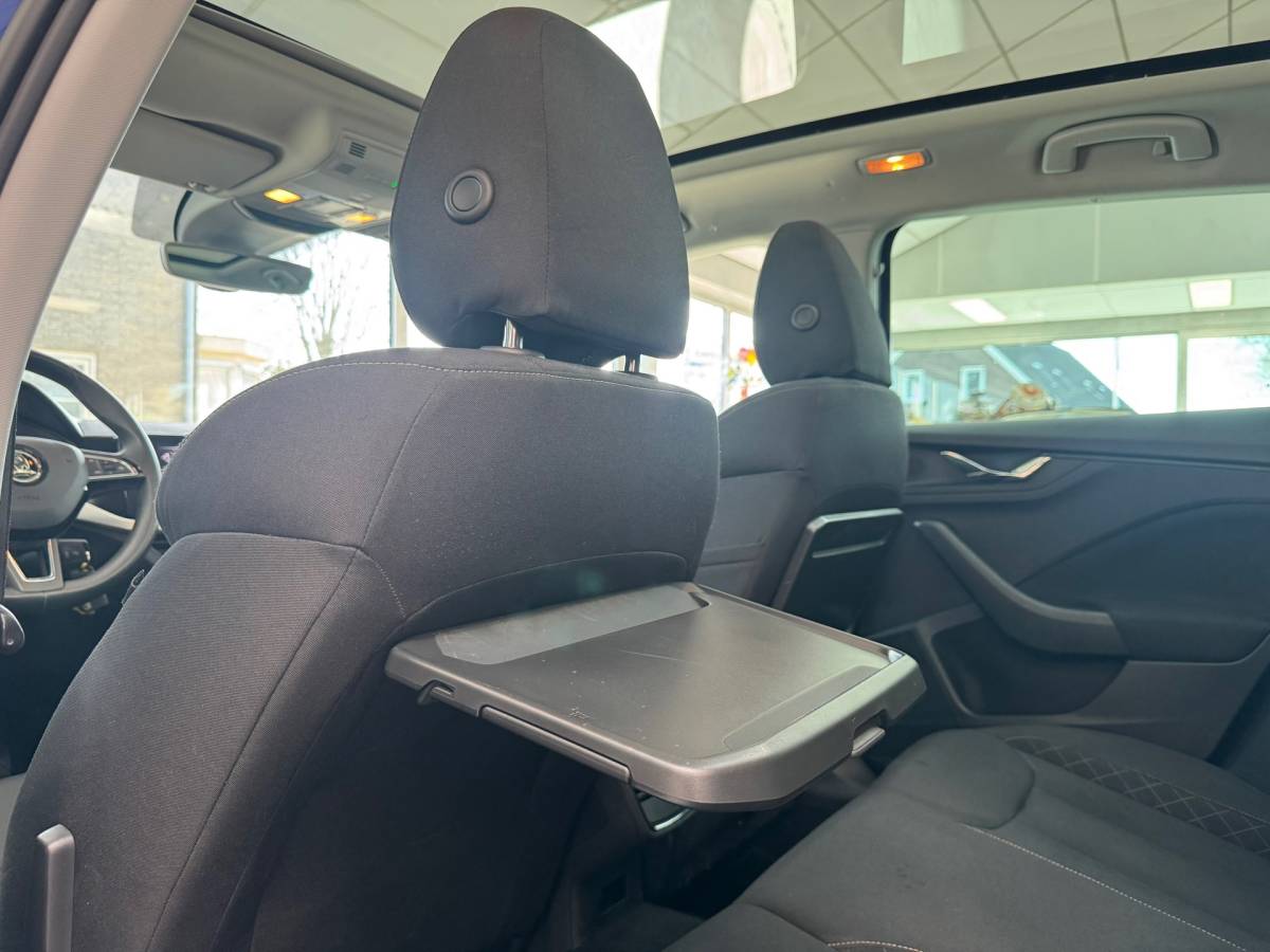 Škoda Scala Skoda Scala 1.0 TSI Ambition|Panoramadak|Carplay|Trekhaak|Clima