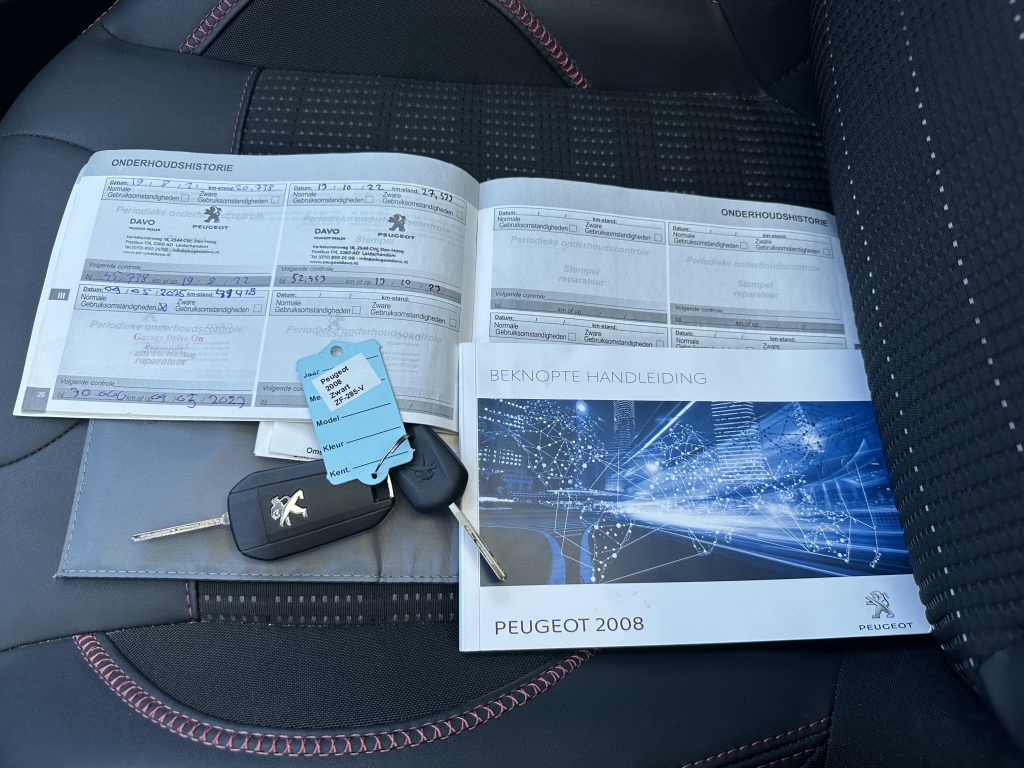 Peugeot 2008 Peugeot 2008 1.2 130 PK GT-Line |Nieuwe distributieriem |
