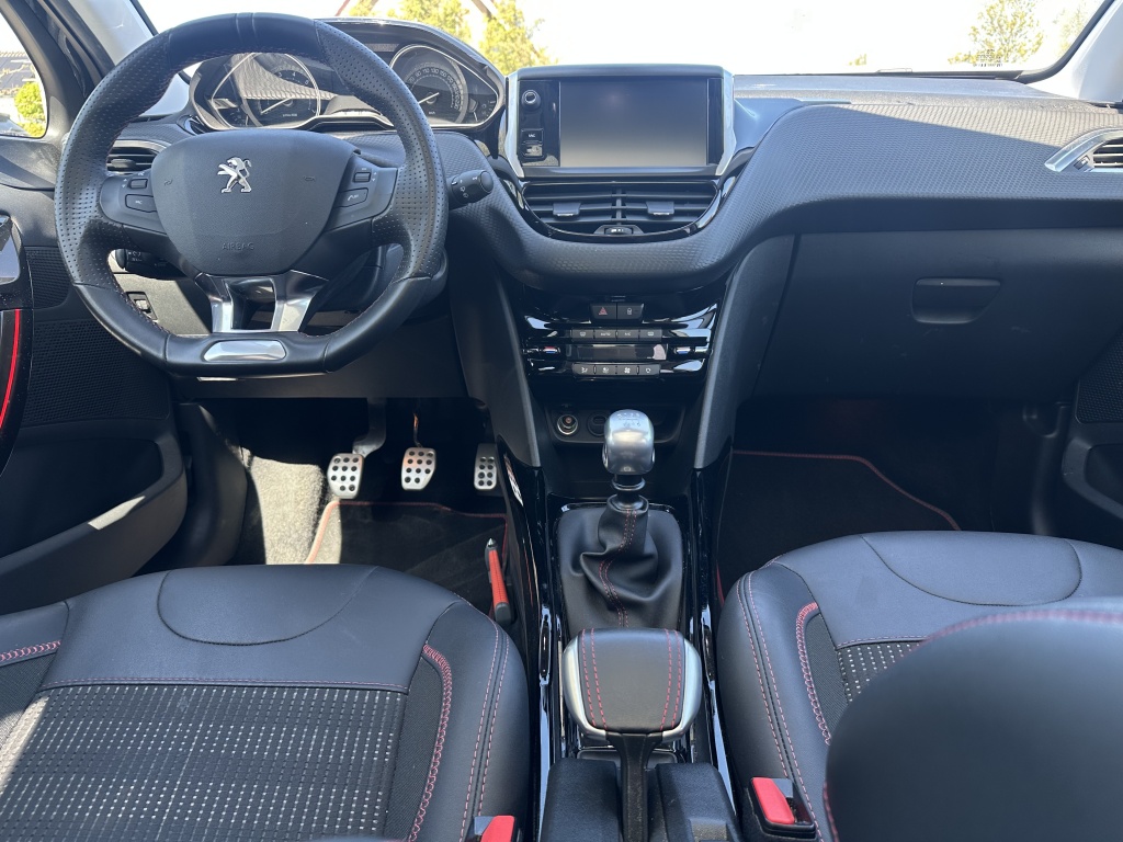 Peugeot 2008 Peugeot 2008 1.2 130 PK GT-Line |Nieuwe distributieriem |