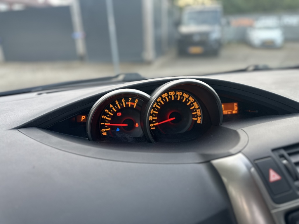 Toyota Verso Toyota Verso 1.8 VVT-i 7-Persoons | Automaat | Cruise & Clima | NAP