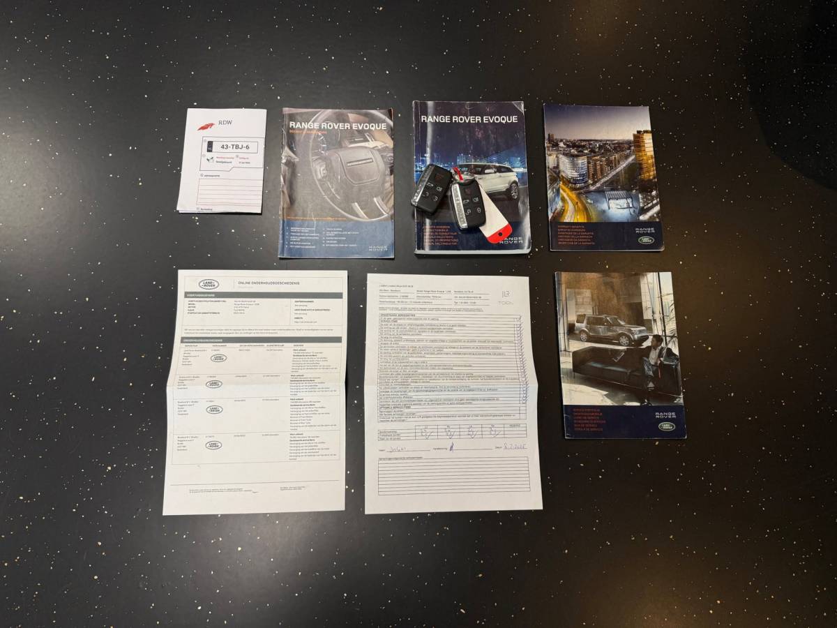 Land Rover Range Rover Evoque Land Rover Range Rover Evoque Coupé 2.0 Si 4WD Dynamic *80.000Km!* Dealer OH|Stoel/Stuurverw|241Pk! NAP