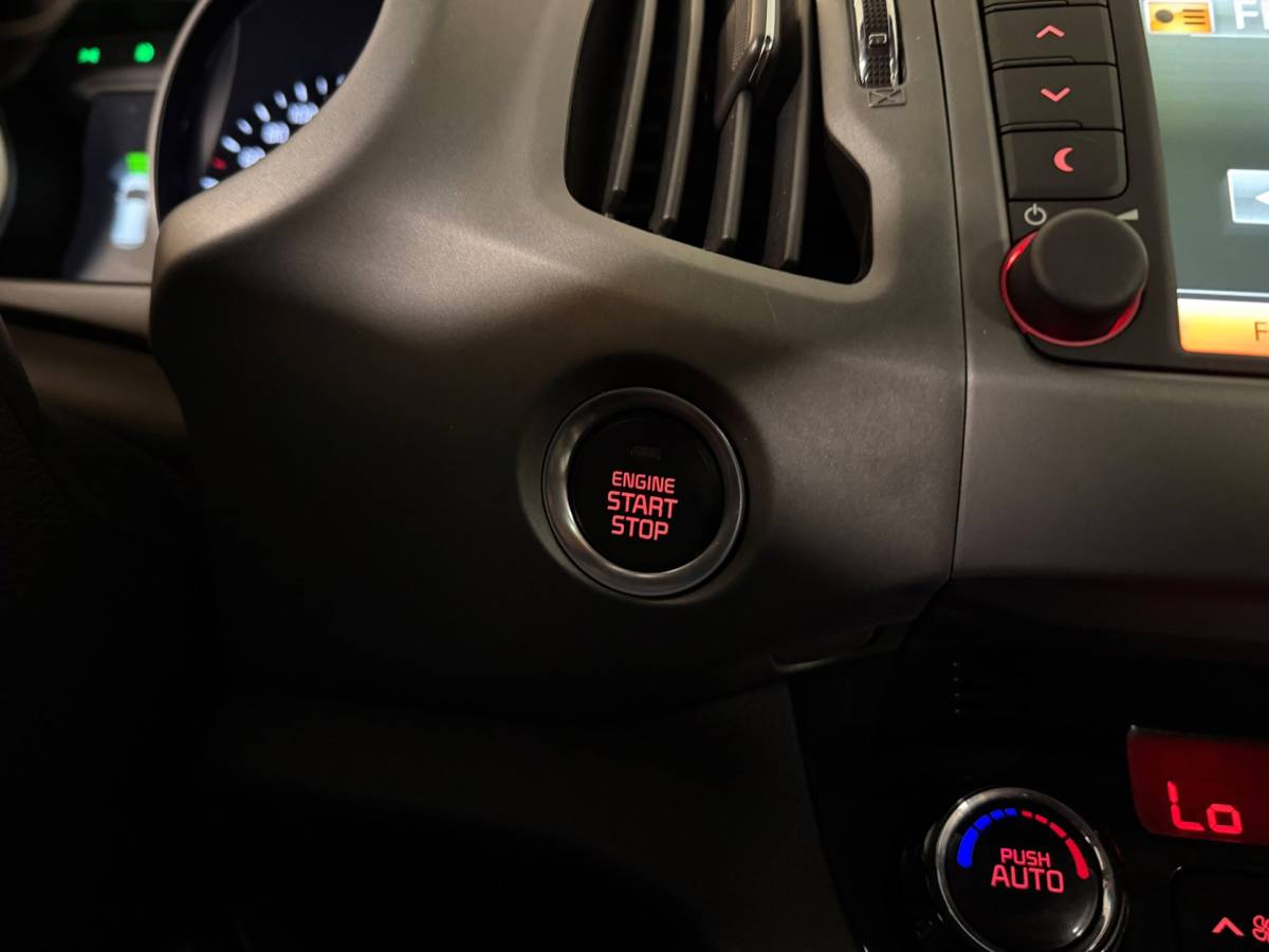 Kia Sportage Kia Sportage 1.6 GDI ExecutiveLine *2de Eigenaar/Dealer OH* Pano|Stoelverw.|Camera|Cruise|Navi