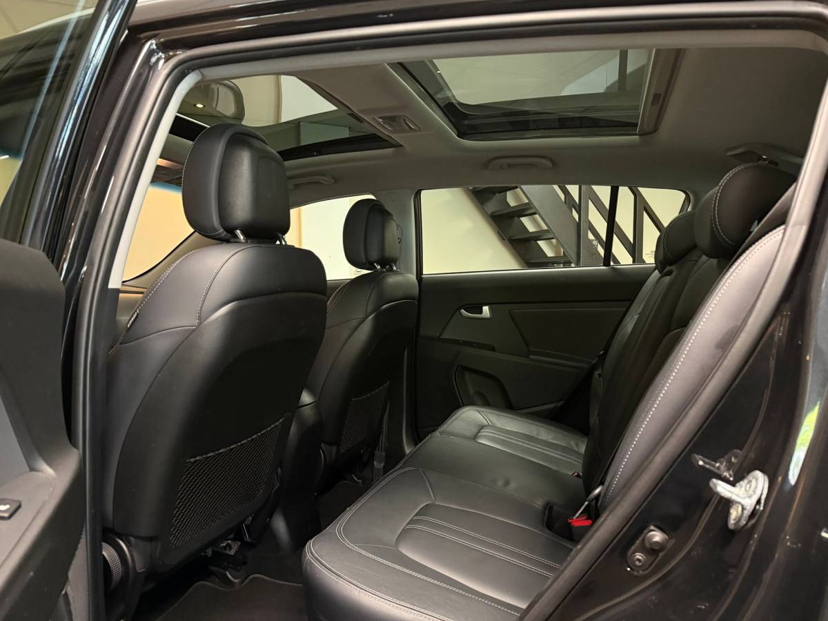 Kia Sportage Kia Sportage 1.6 GDI ExecutiveLine *2de Eigenaar/Dealer OH* Pano|Stoelverw.|Camera|Cruise|Navi