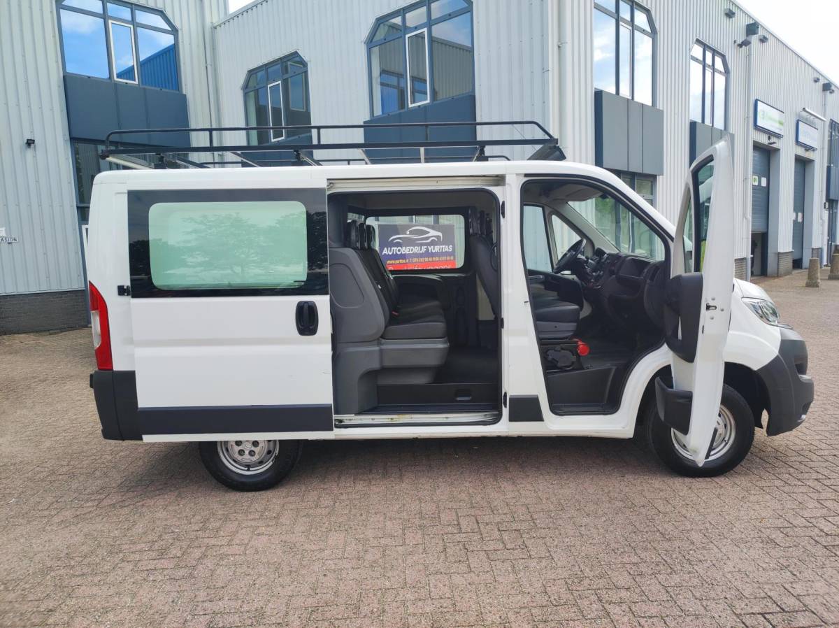 Citroën Jumper Citroen Jumper 30 2.2 HDI L1H1 Economy Dubbelcabine