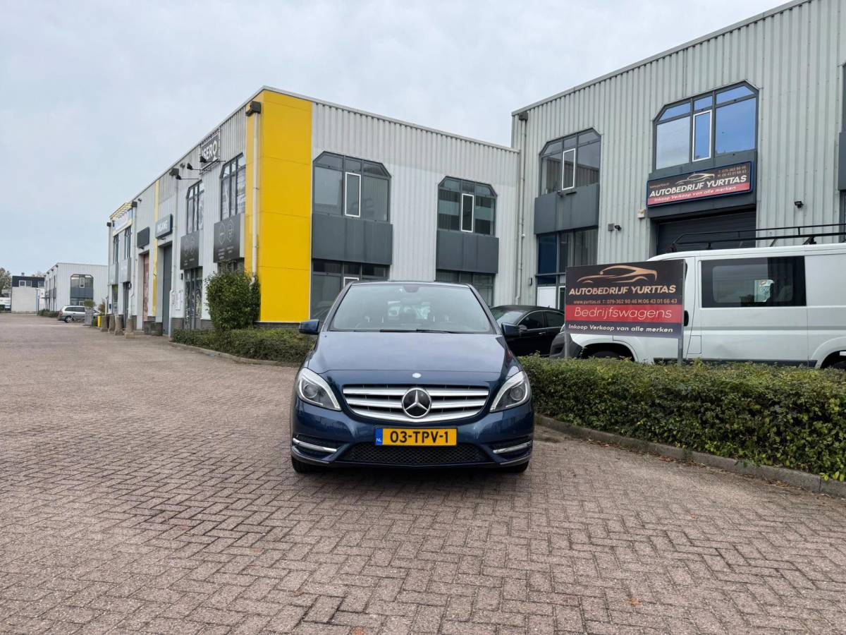 Mercedes-Benz B-Klasse Mercedes-Benz B-klasse 180 Ambition AUTOMAAT!!