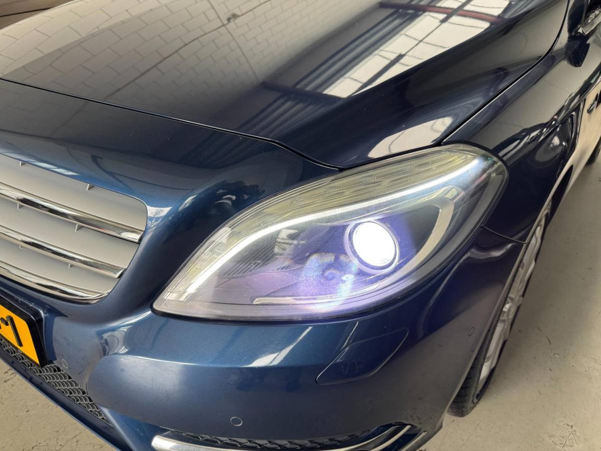 Mercedes-Benz B-Klasse Mercedes-Benz B-klasse 180 Ambition AUTOMAAT!!