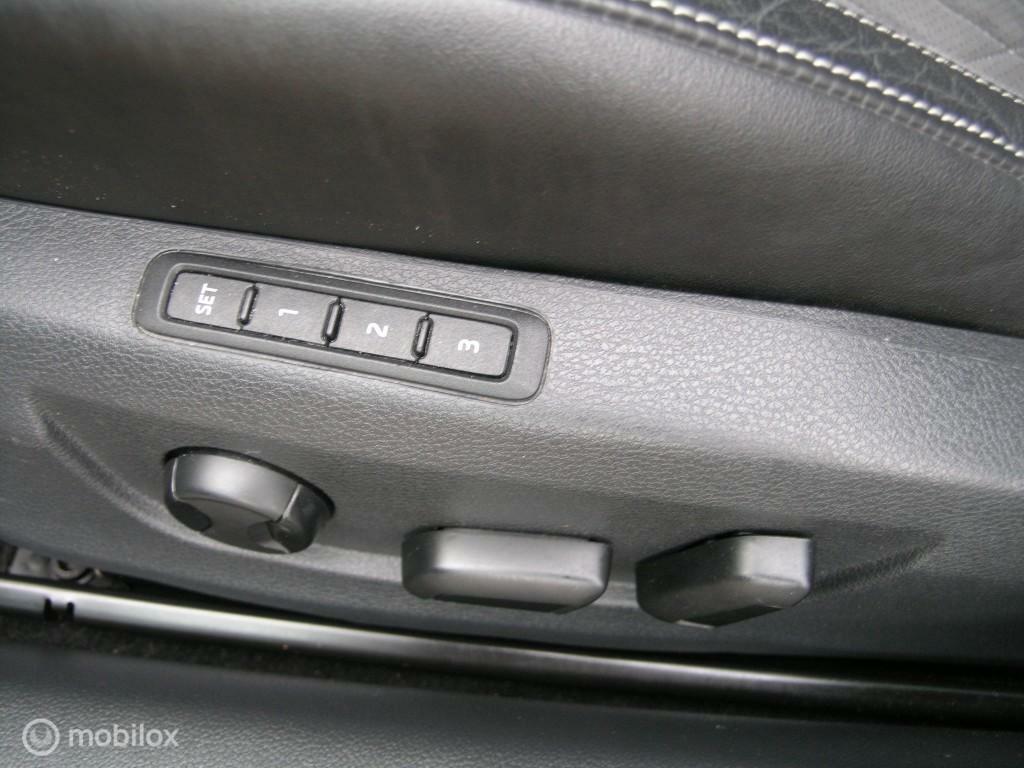 Škoda Superb Skoda Superb 1.5 TSI ACT Sportline Full Options ACC/Virtual-CP