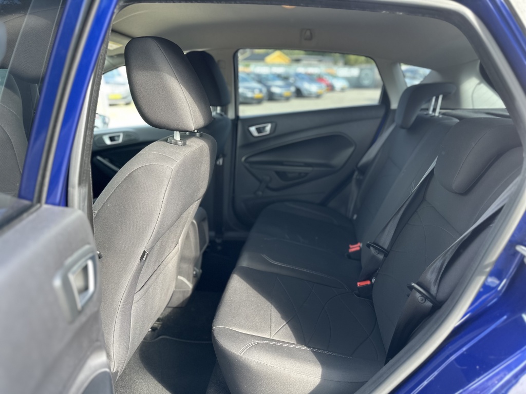 Ford Fiesta Ford Fiesta 1.25 4-Cilinder 82PK*5DRS*PDC V+A*Clima*Stoelvw